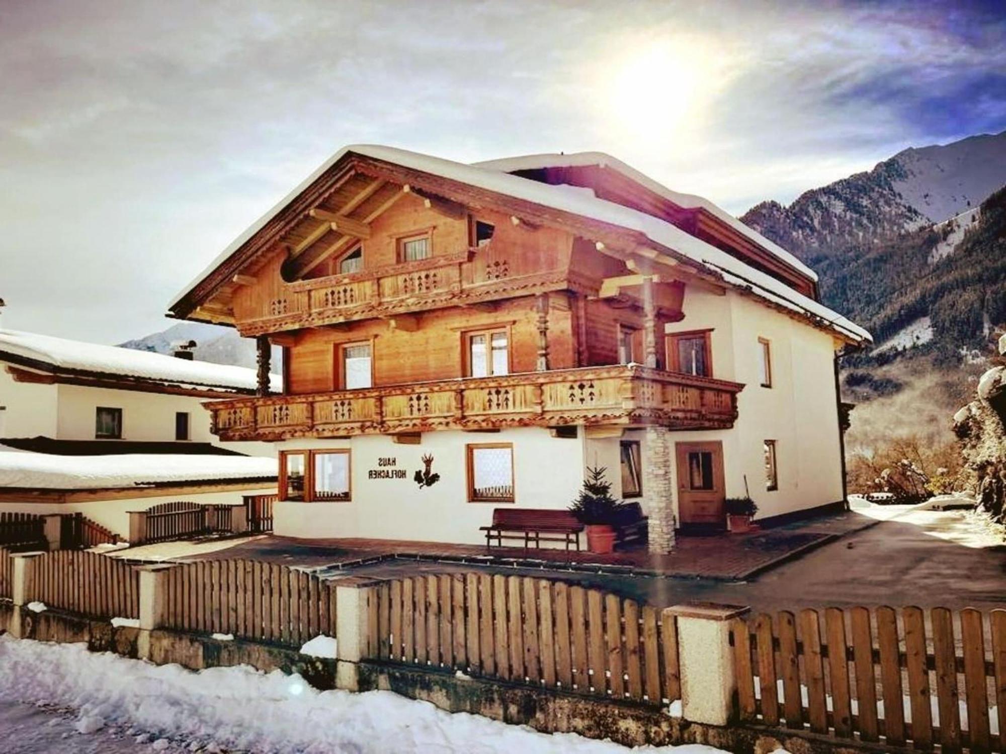 Apartment In Mayrhofen In The Mountains エクステリア 写真