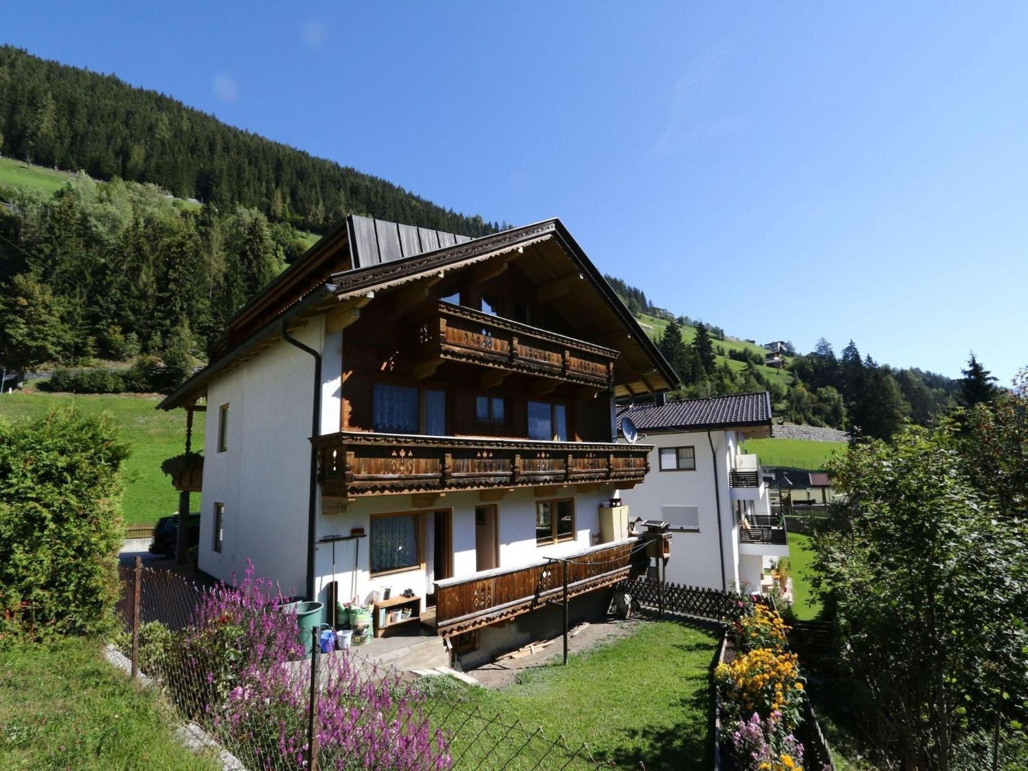Apartment In Mayrhofen In The Mountains エクステリア 写真