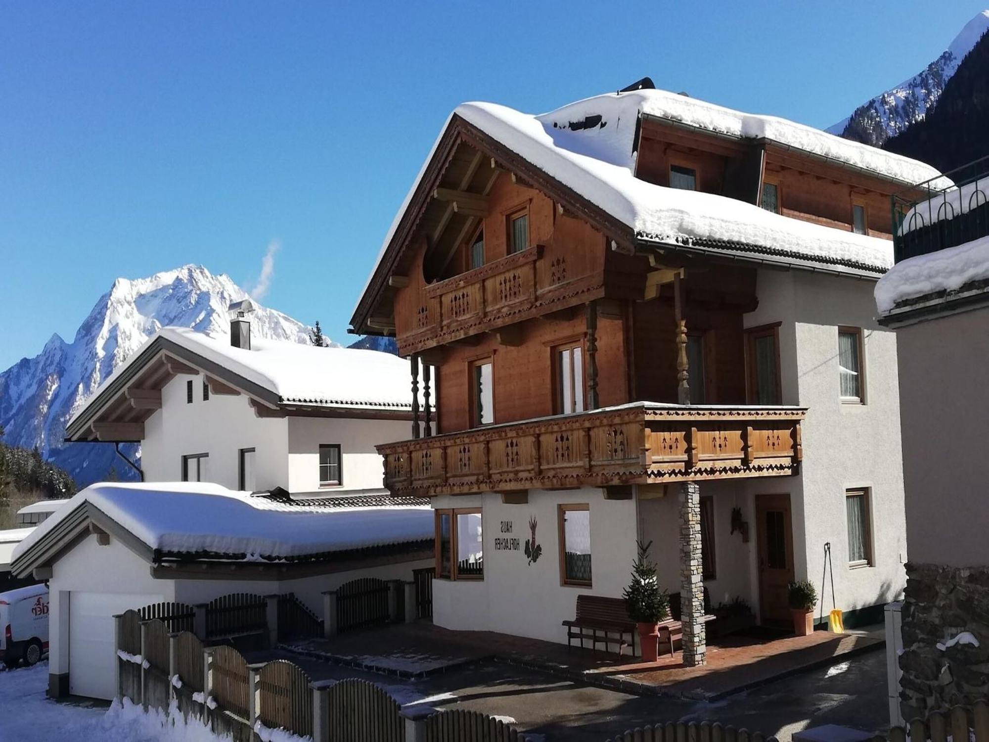 Apartment In Mayrhofen In The Mountains エクステリア 写真