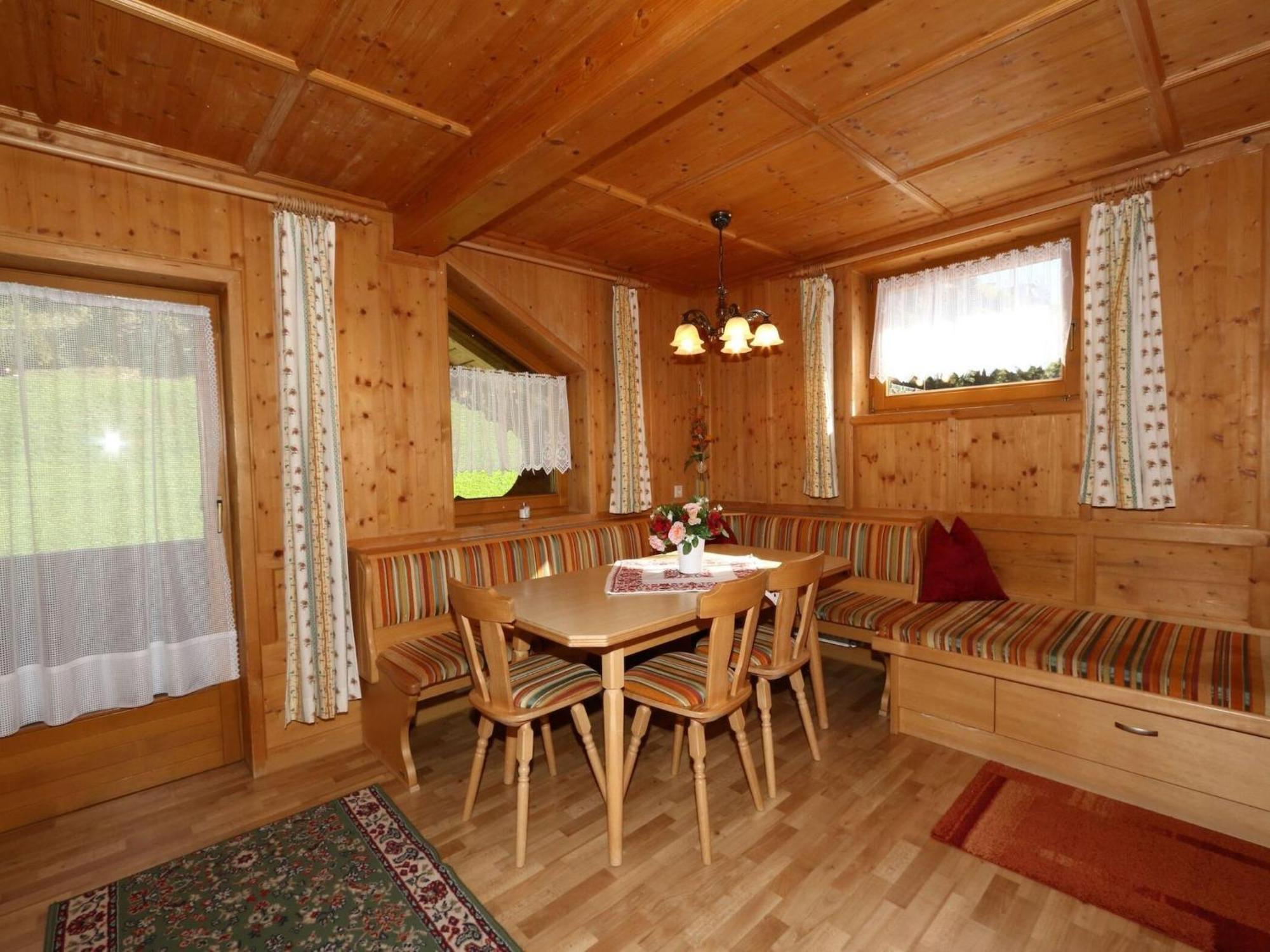 Apartment In Mayrhofen In The Mountains エクステリア 写真